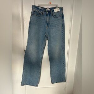 Abercrombie & Fitch Mid Rise Slouchy Jeans